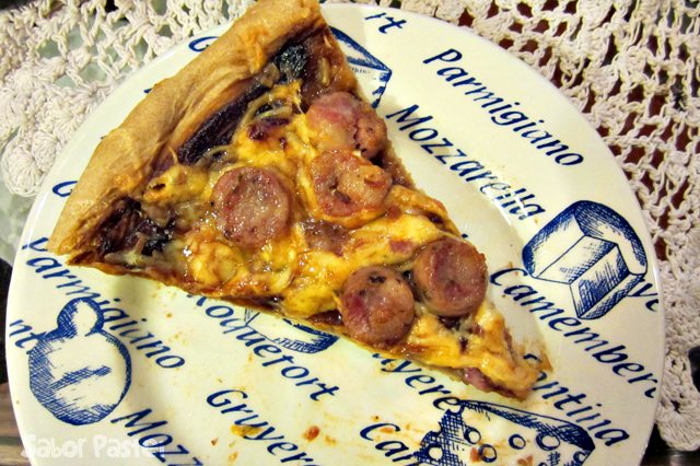 Stout BBQ Pizza (with Sausage and Cheddar)